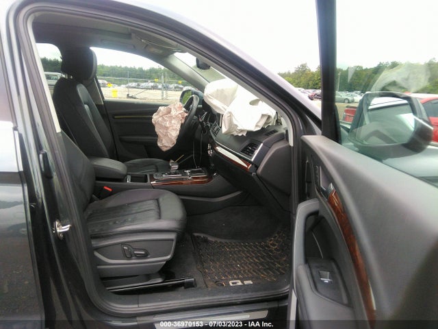 WA1BNAFY4K2067621 Audi Q5 Premium Plus