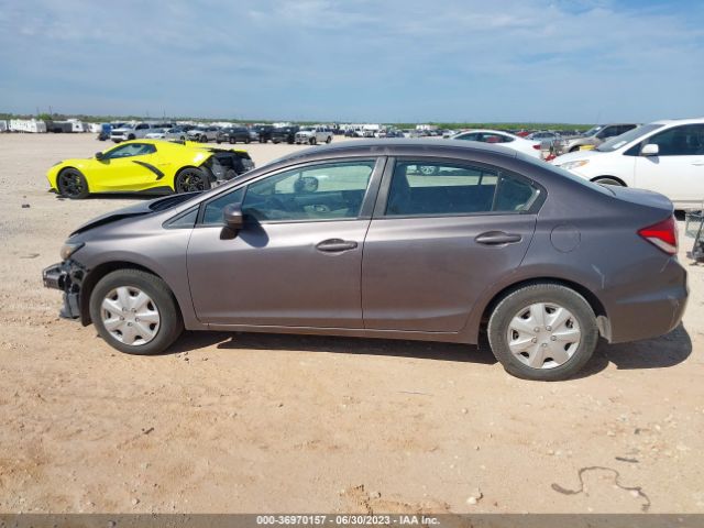 19XFB2F53EE042826 Honda Civic Sedan Lx