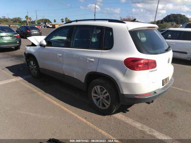 WVGBV7AX3FW581753 Volkswagen TIGUAN S