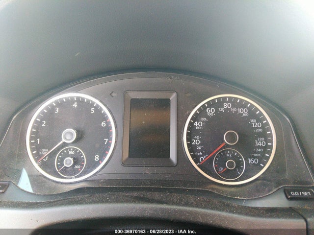 WVGBV7AX3FW581753 Volkswagen TIGUAN S