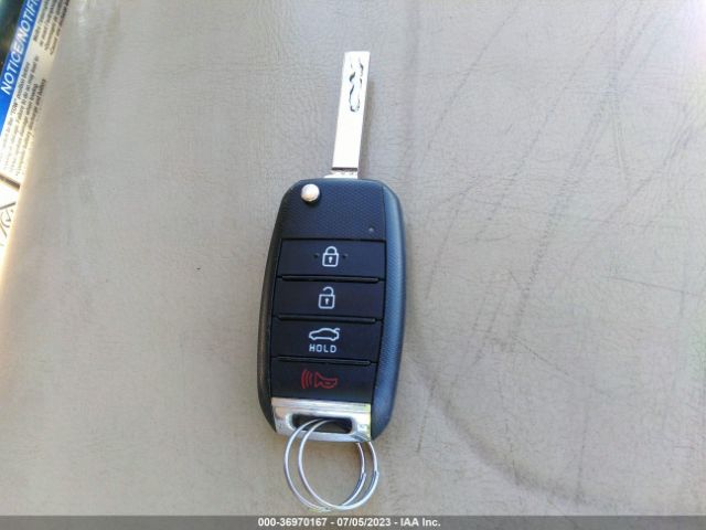 5XXGT4L38GG115876 KIA Optima Lx