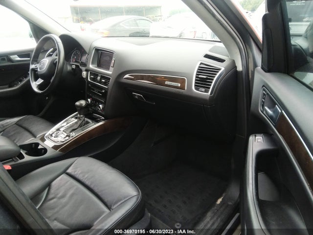 WA1LFAFP5EA013621 Audi Q5 Premium Plus