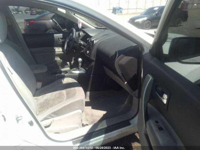 JN8AS5MT3FW652511 Nissan Rogue Select S