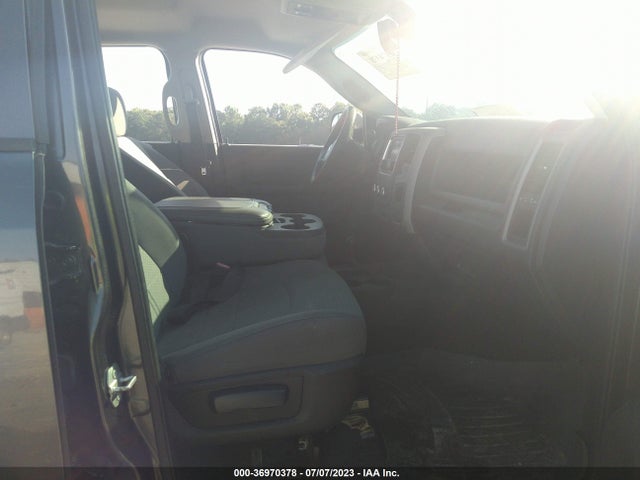 RAM 2500 Tradesman 2016 3C6UR5CL2GG123371 Image 5