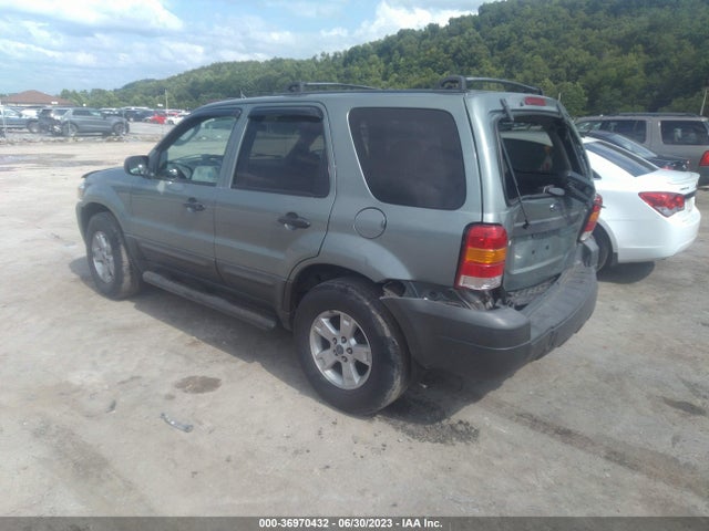 2005 FORD ESCAPE XLT VIN: 1FMYU93115KB77048