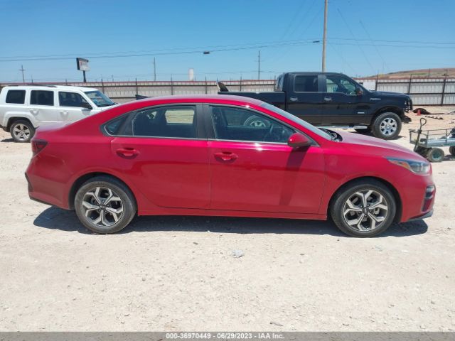 3KPF24AD1ME333026 KIA Forte Lxs