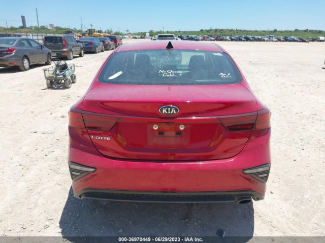3KPF24AD1ME333026 KIA Forte Lxs