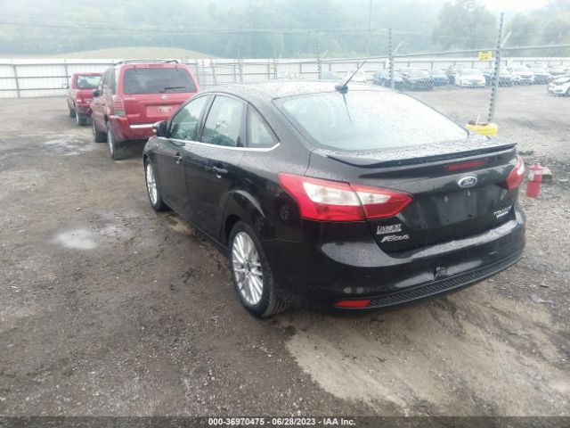 1FADP3J23EL223496 Ford Focus Titanium