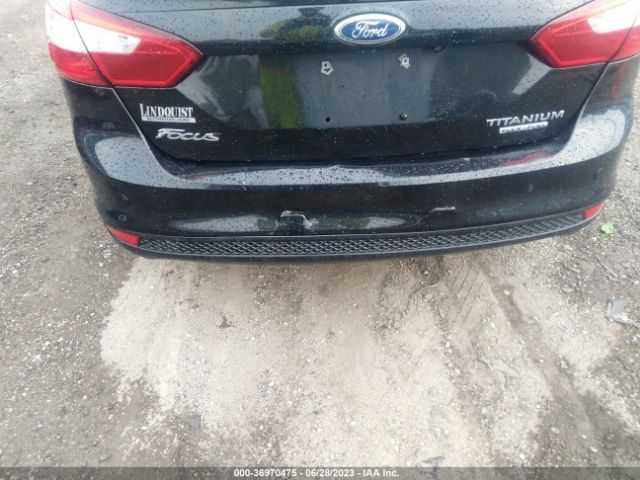 1FADP3J23EL223496 Ford Focus Titanium