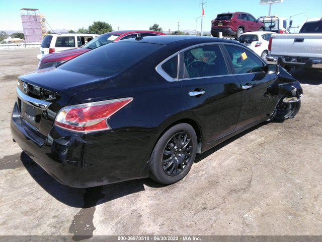 Nissan Altima 2.5 S 2015 1N4AL3AP9FN860313 Image 4