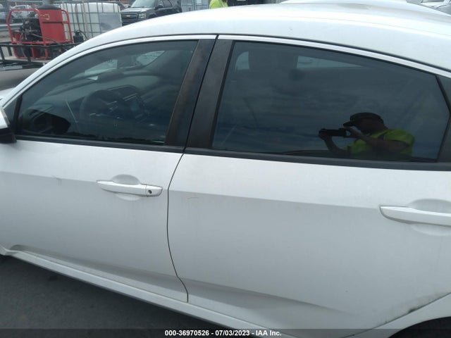Honda Civic Sedan Lx 2018 2HGFC2F57JH589868 Image 14