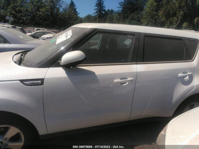 KNDJN2A26J7892054 KIA Soul Base
