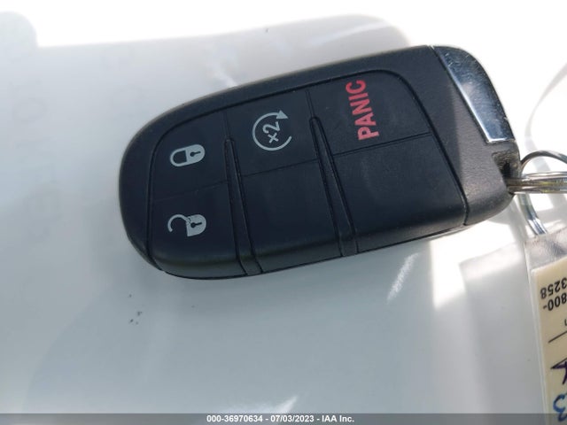 Jeep Renegade Latitude 2017 ZACCJABBXHPE66832 Image 11