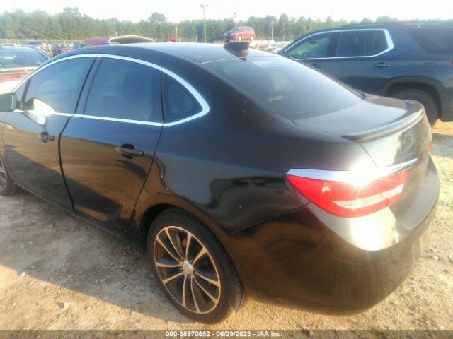 1G4PW5SK6G4171875 Buick Verano Sport Touring