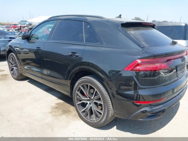 WA1EVBF11ND023607 Audi Q8 Premium Plus