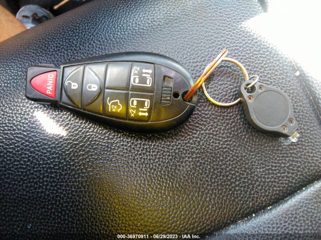 2C4RC1BG3FR626865 Chrysler Town & Country Touring