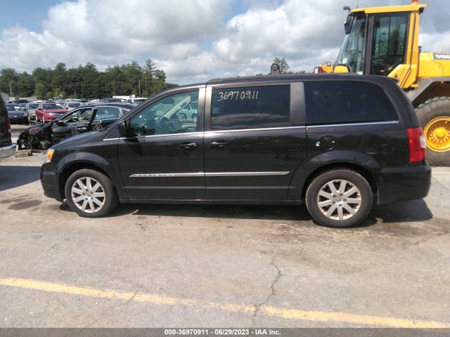 2C4RC1BG3FR626865 Chrysler Town & Country Touring