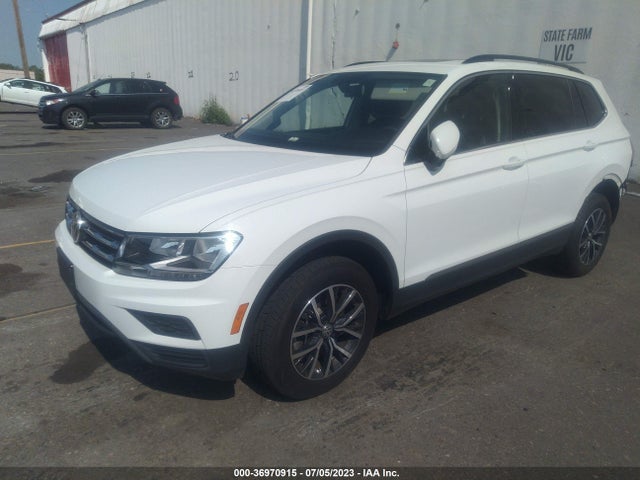 3VV2B7AXXLM147565 Volkswagen Tiguan Se/sel/se R-line Black