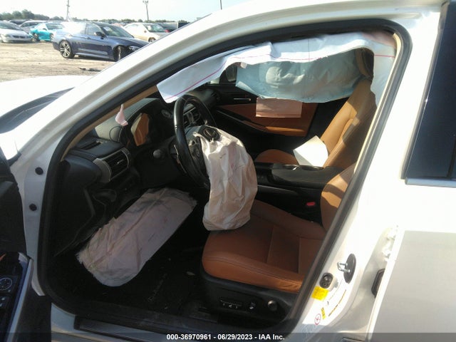 JTHCM1D22G5006719 Lexus IS 300