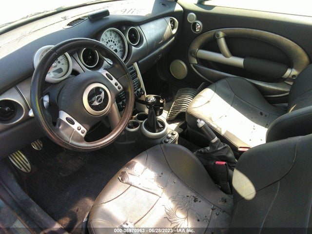 2004 MINI COOPER S WMWRE33444TD75015 Photo 4