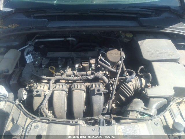 Ford FOCUS SE 2015 1FADP3K28FL281345 Image 10
