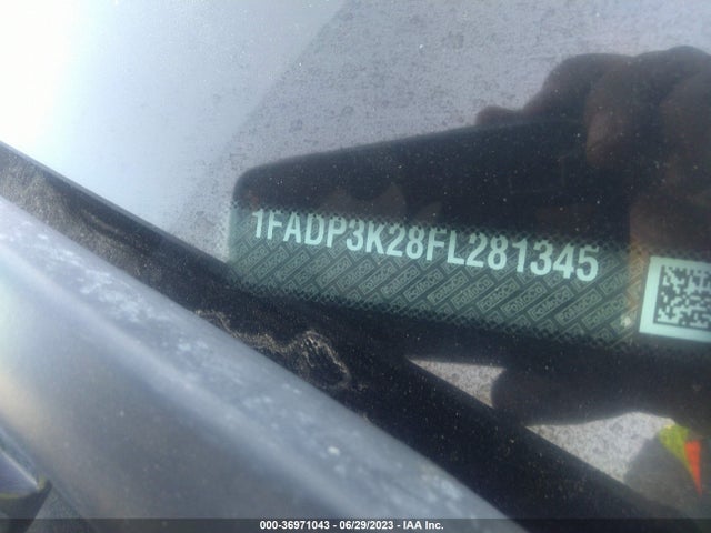 Ford FOCUS SE 2015 1FADP3K28FL281345 Image 9