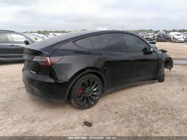 7SAYGDEF4NF502444 Tesla Model Y Performance