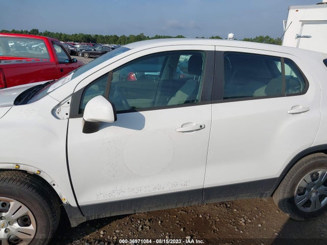 Chevrolet TRAX LS 2016 KL7CJKSB9GB504904 Image 14
