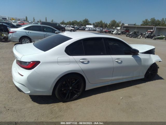 3MW5R1J04N8C46608 BMW 3 Series 330i