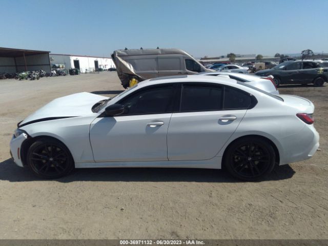 3MW5R1J04N8C46608 BMW 3 Series 330i