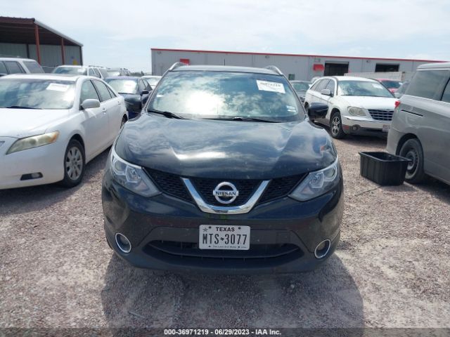 JN1BJ1CP2HW024493 Nissan Rogue Sport Sl