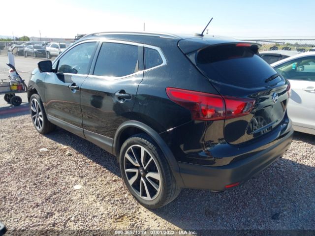 JN1BJ1CP2HW024493 Nissan Rogue Sport Sl