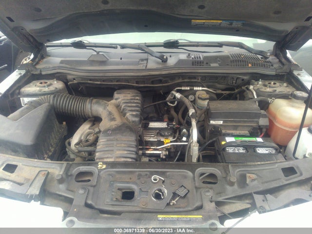2005 SATURN VUE VIN: 5GZCZ33D55S837338