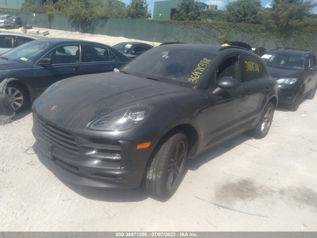 2021 PORSCHE MACAN WP1AA2A53MLB01978 Photo 1