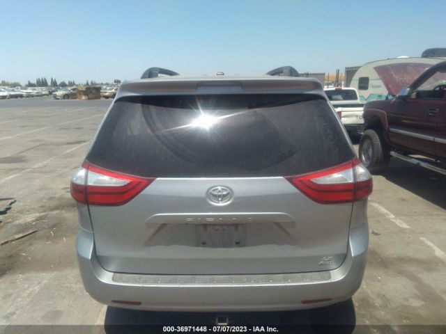5TDJK3DC1FS116804 Toyota SIENNA LE