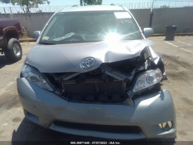 5TDJK3DC1FS116804 Toyota SIENNA LE