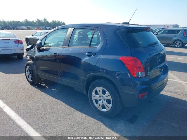 Chevrolet TRAX LS 2019 3GNCJKSB2KL140083 Image 3