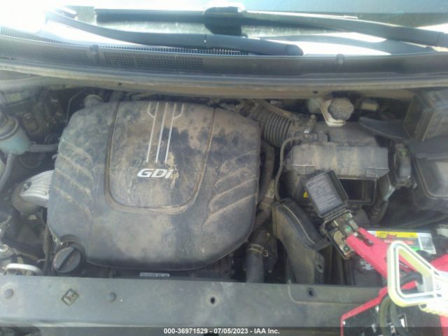 KNDMB5C10H6266219 KIA SEDONA LX