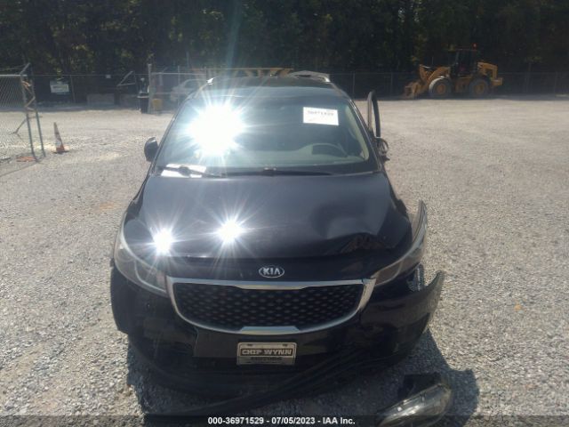 KNDMB5C10H6266219 KIA SEDONA LX