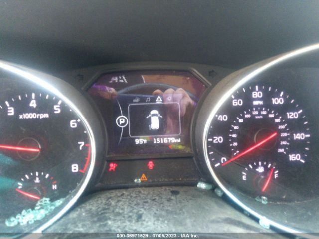 KNDMB5C10H6266219 KIA SEDONA LX