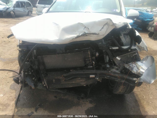 2014 Volkswagen Touareg, VIN: WVGEP9BP2ED010234