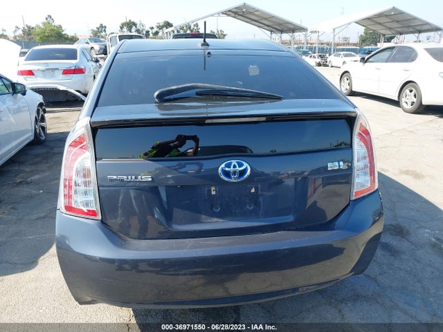 Toyota Prius Four/five/three/one/two 2014 JTDKN3DUXE0368119 Image 8
