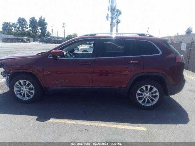 1C4PJLCBXKD458246 Jeep Cherokee Latitude
