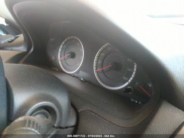 2011 HONDA ACCORD SDN EX VIN: 1HGCP2F78BA024568