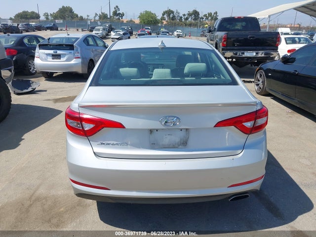 Hyundai Sonata 2.4l Se 2015 5NPE24AF8FH165252 Image 15