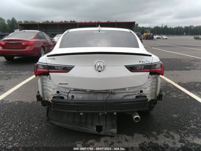 19UDE2F80KA009677 Acura Ilx Pkg