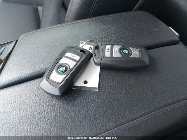 BMW 5 Series 528i 2014 WBA5A5C52ED509365 Image 11
