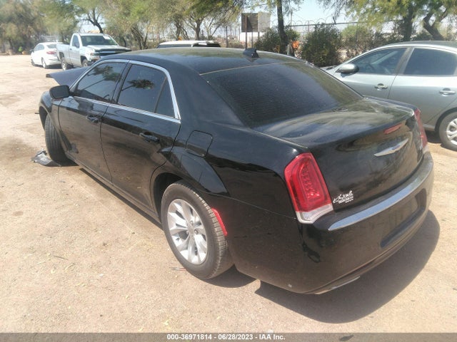 2C3CCAAG5KH733234 Chrysler 300 Touring