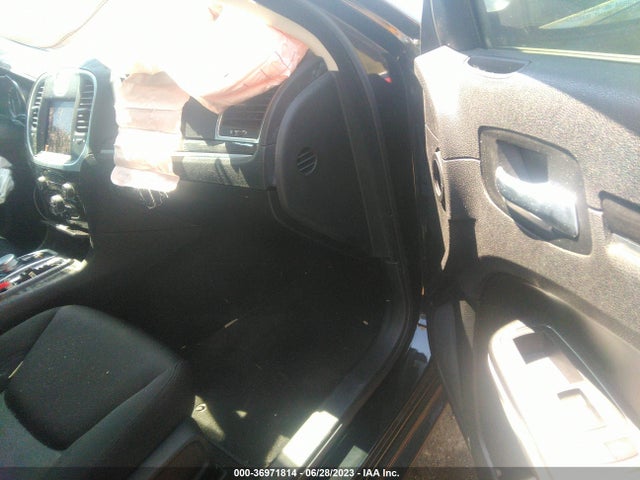 2C3CCAAG5KH733234 Chrysler 300 Touring
