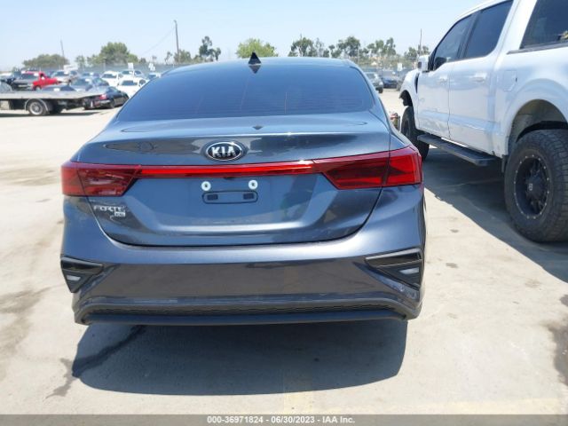 3KPF24AD1ME344009 KIA FORTE FE